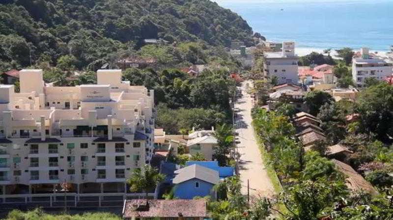 Summer Bombinhas